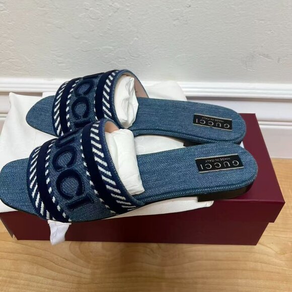 Gucci Women's Logo Denim Slide Sandals - Picture 5 of 7